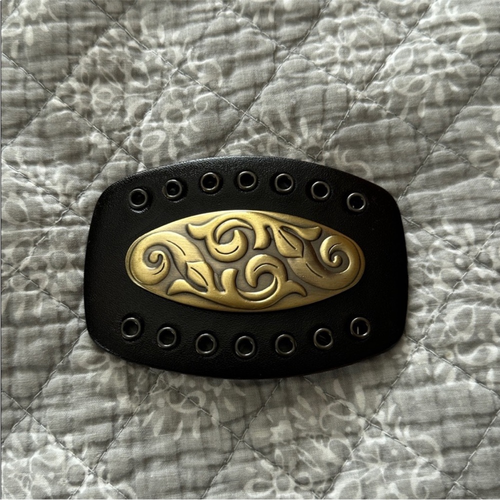 Watch LA Western Style Flare Jeans with Detachable Buckle - Picture 4 of 7